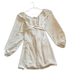 Altar'd State dress, White, size Medium, Cute tie at waist